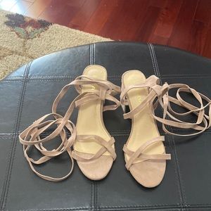LILIANA Straps shoes size 7.5